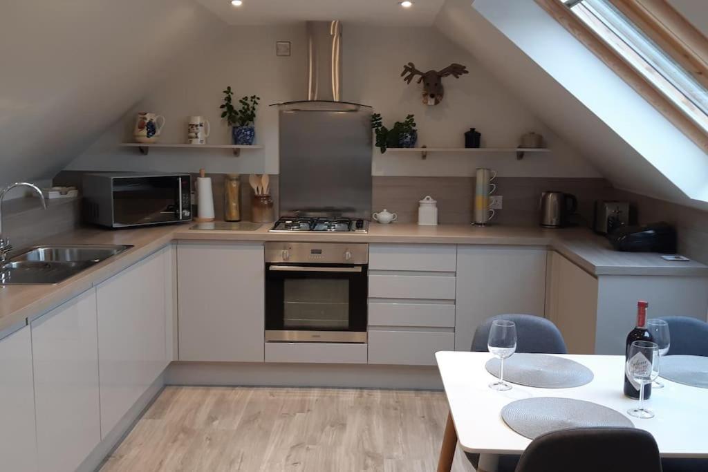 Pinewood Cotage - Country Walks And Relaxation Villa Blairgowrie and Rattray Exteriör bild